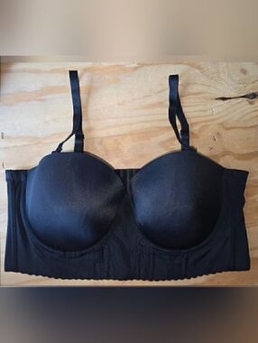 Black Support Bra Size 44D NWT (BRA7)